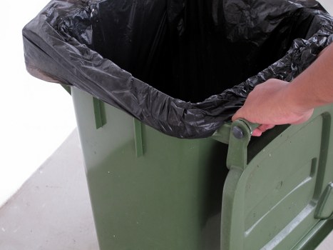 Commercial waste removal services in Feltham